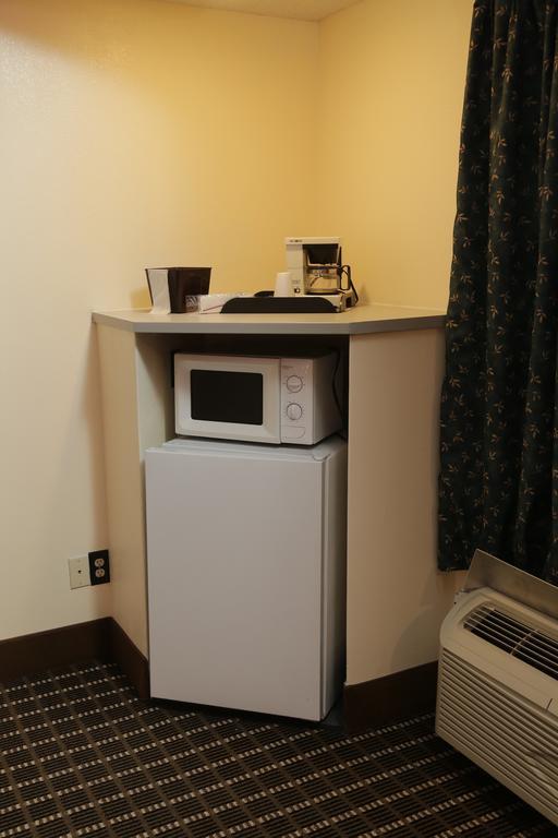 Budget Inn - Washington מראה חיצוני תמונה